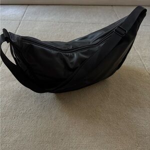 Uniqlo Black Shoulder Bag